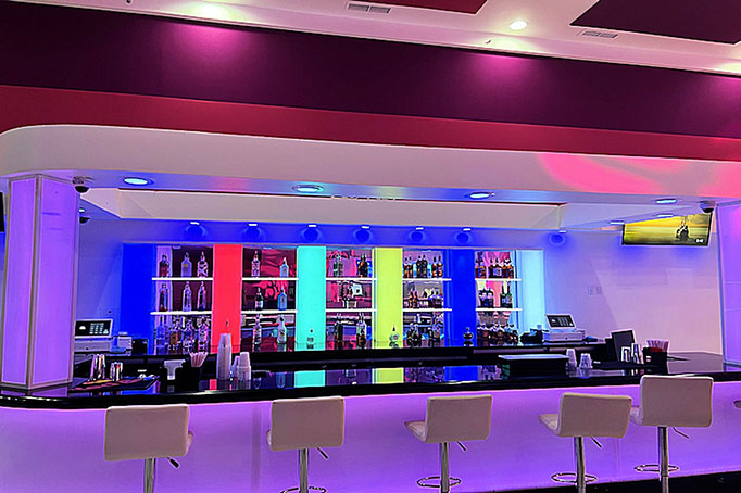Bar inside the lobby at Dolce Vita